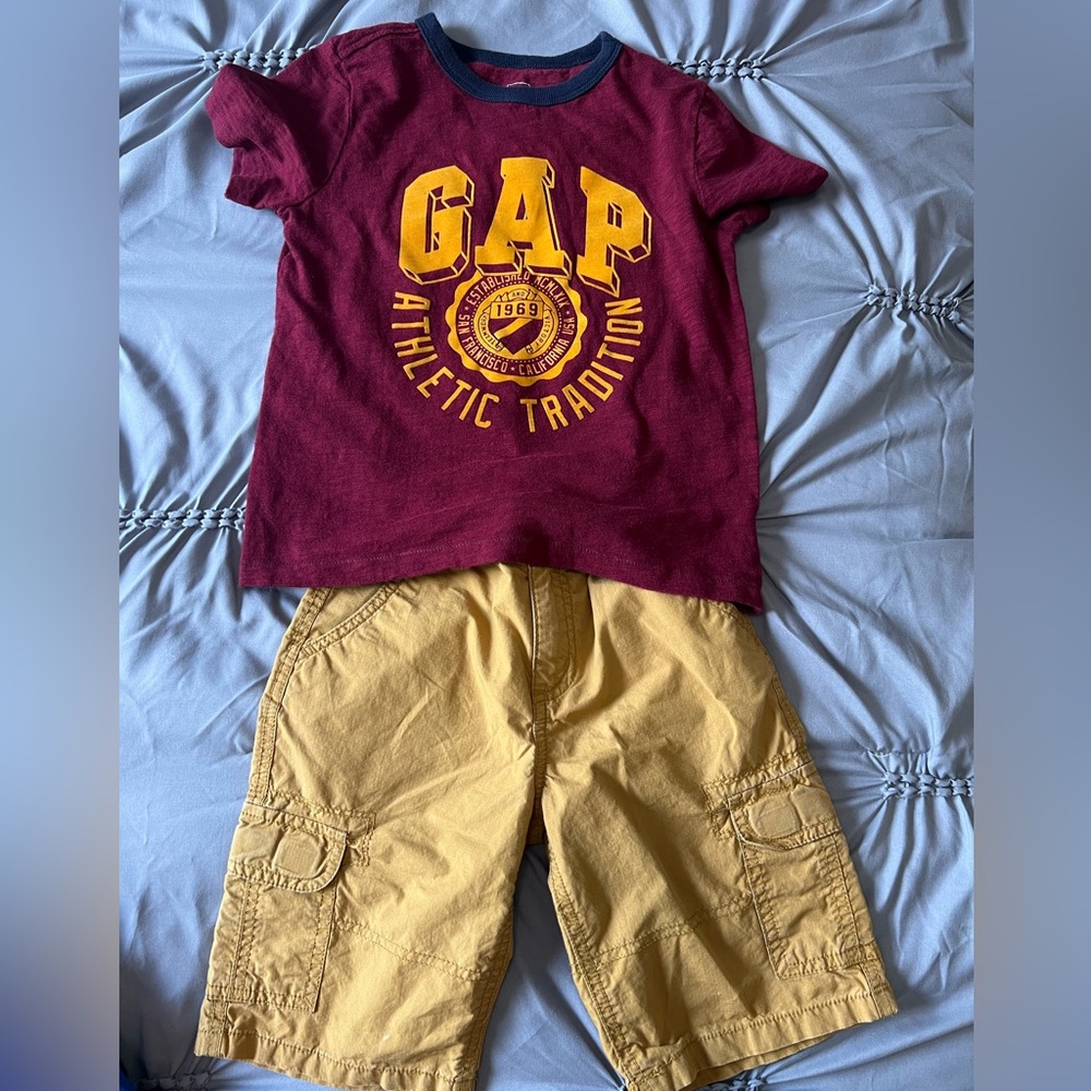 4/$10 Bundle Boys’ GAP shirt and Arizona shorts